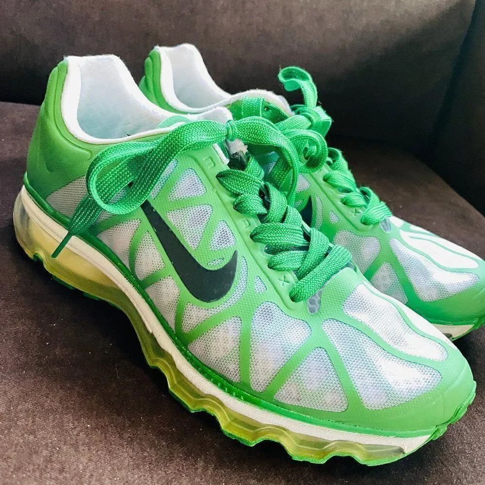 WMNS NIKE AIR MAX + 2011 HYPER VERDE GREEN-ANTHRACITE-WHITE SZ 8.5 [429890-301]
